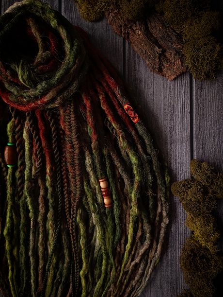 Локоны «Туата-де-Данан», ручная работа